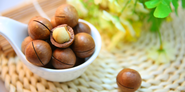 Determinación de macamidas y macaenos en productos de Maca
