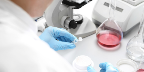 Ensayos cosméticos: Ciencia que protege al consumidor