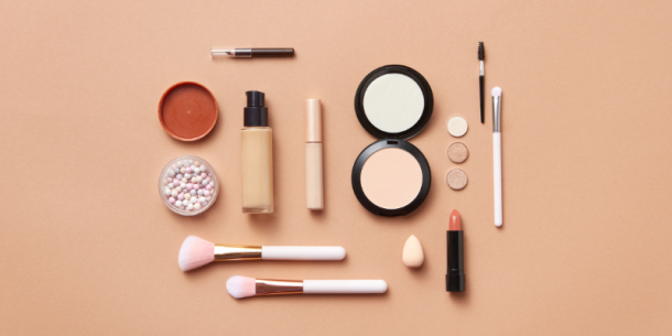 Ingredientes Prohibidos y Restringidos en Cosméticos por la FDA: Protegiendo tu Belleza
